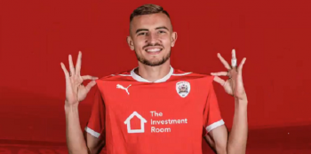 Michał Helik wróci do Polski? Czołowy klub Ekstraklasy usłyszał cenę za stopera